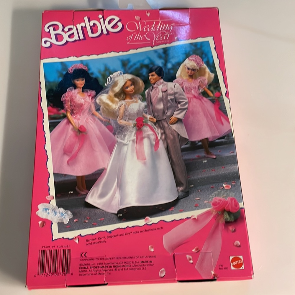 Barbie Collectors: Vintage NIB Barbie outfit - Picture 3 of 4